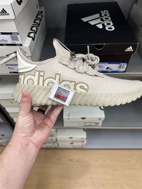 yeezy replica shoes|pictures of knock off yeezy.